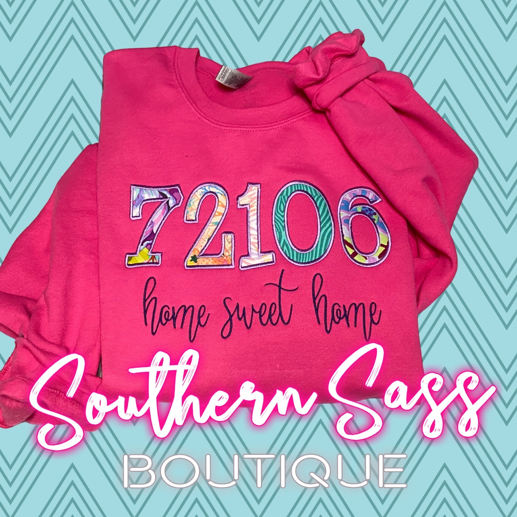 HOMETOWN ZIP CODE APPLIQUE SWEATSHIRT