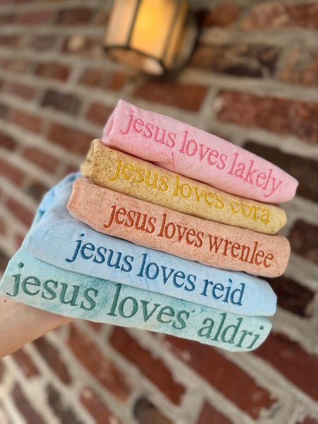JESUS LOVES ________
