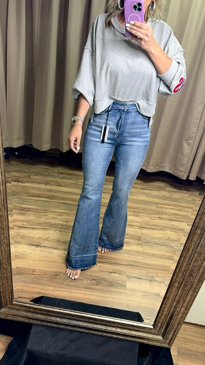 TUMMY CONTROL RELEASE HEM FLARE JUDY BLUE JEAN