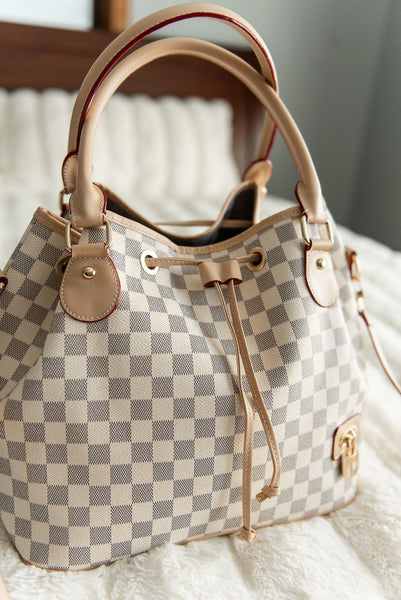 DRAWSTRING BUCKET BAG - CHECKERED