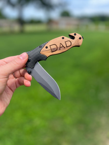 KNIFE BLADE / SEATBELT CUTTING  / WINDOW BREAKER CUSTOM ENGRAVED TOOL