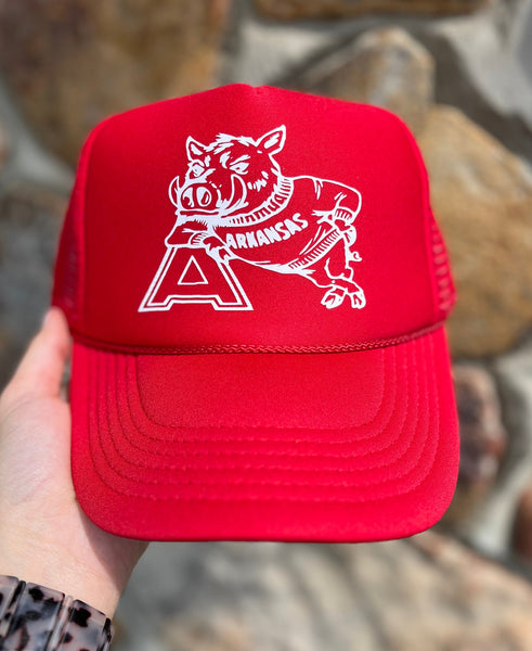SIMPLE HOG LEANING ON THE A - TRUCKER HAT SALE