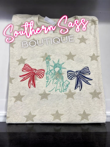 STATUE OF LIBERTY WITH BOWS EMBROIDERED STARS TSHIRT
