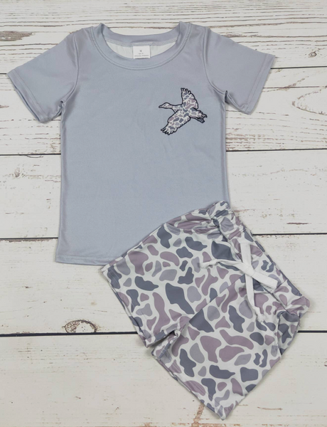 DUCK 2 PC CAMO OUTFITS