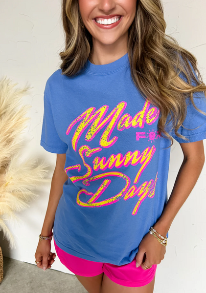 GRAPHIC TEES THAT JUST MAKE YOU HAPPY