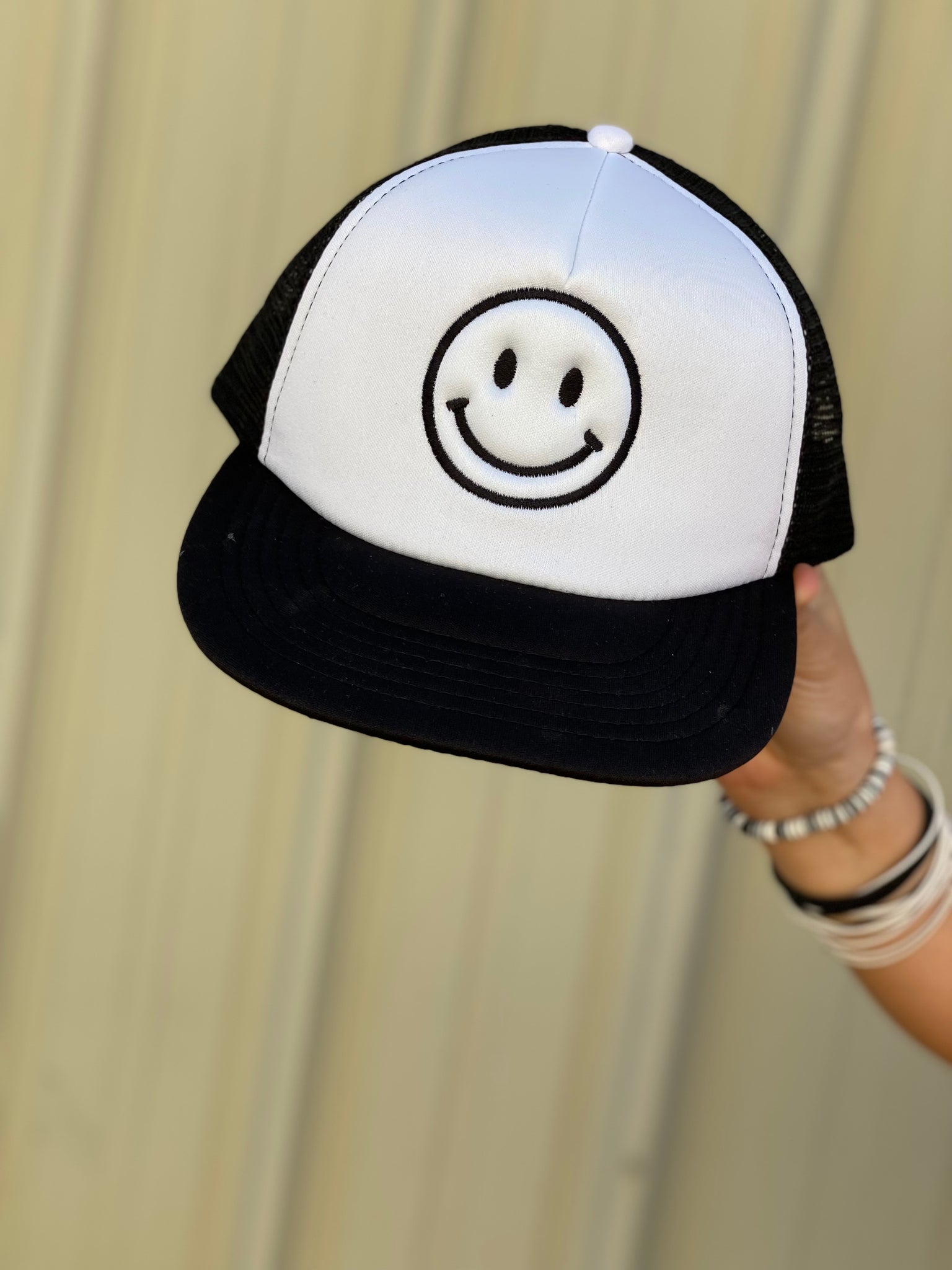PUT A SMILE ON YOUR FACE TRUCKER HAT